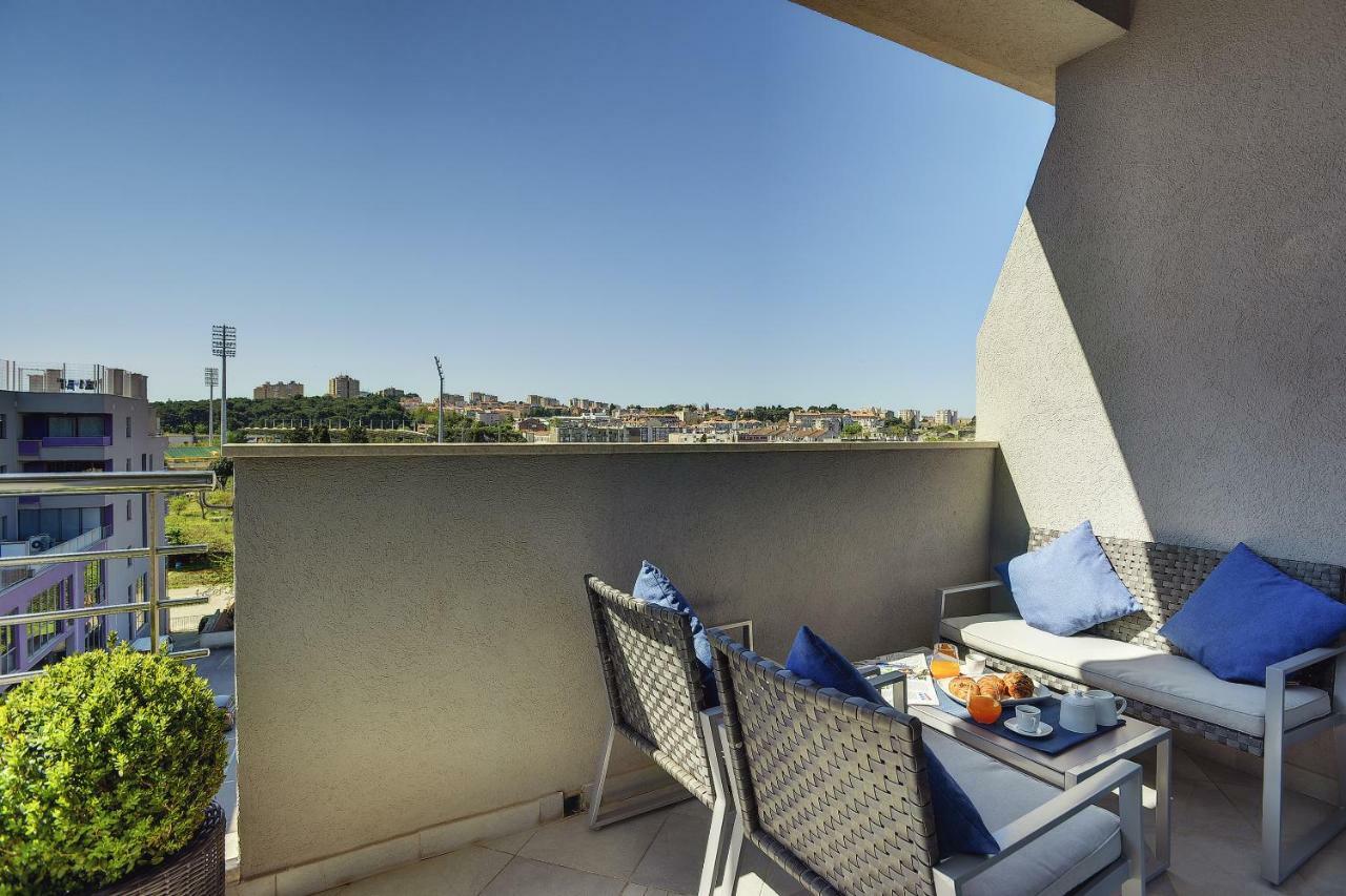 Gallery Apartment Пула Экстерьер фото